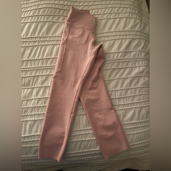 Nike Epic Luxe Crop Pocket  Running Tights size S. Like new. - Picture 4 of 7